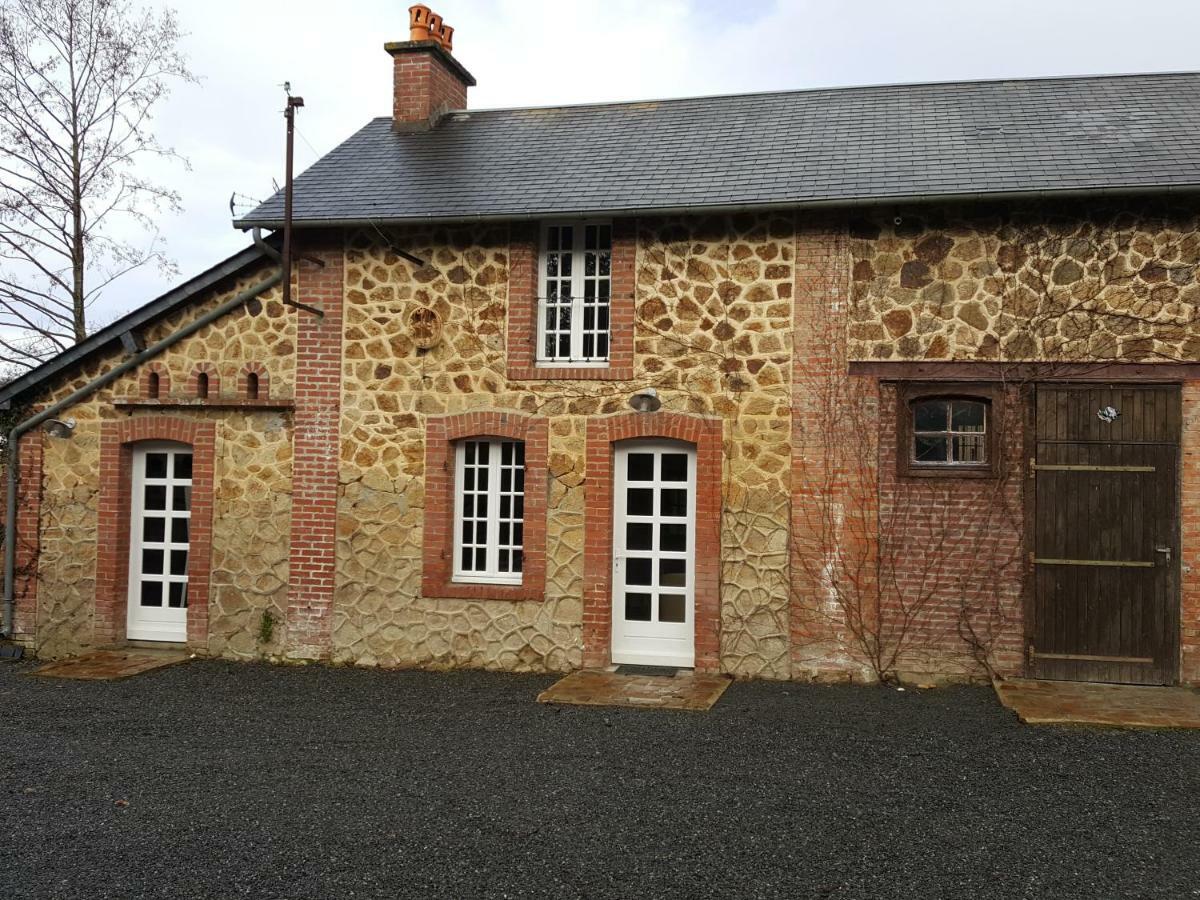 Le Petit Lustucru Villa Saint-Martin-des-Champs  Exterior photo