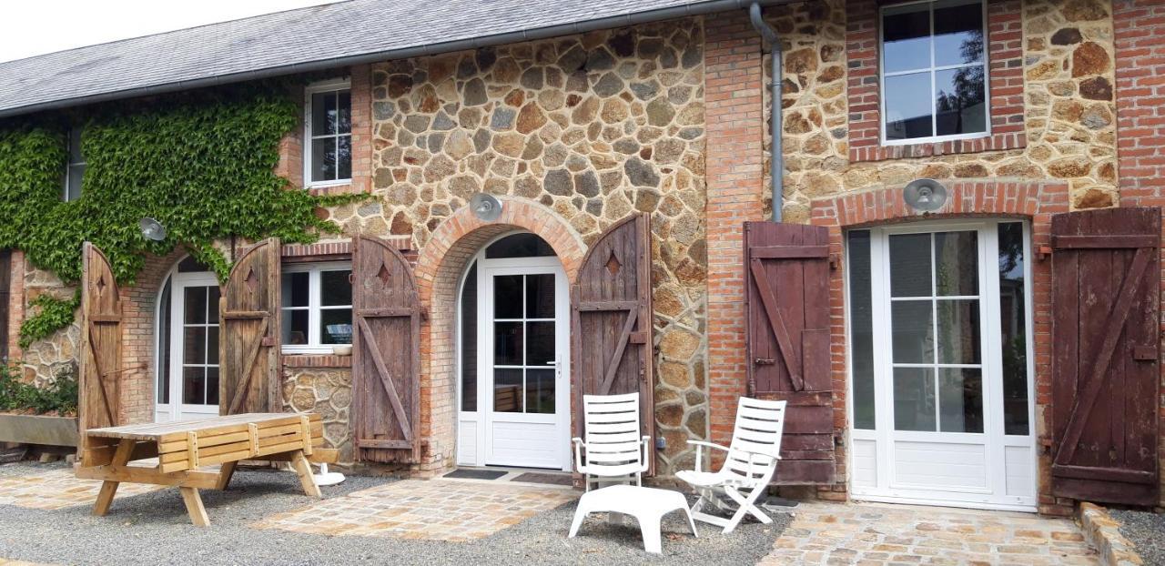 Le Petit Lustucru Villa Saint-Martin-des-Champs  Exterior photo