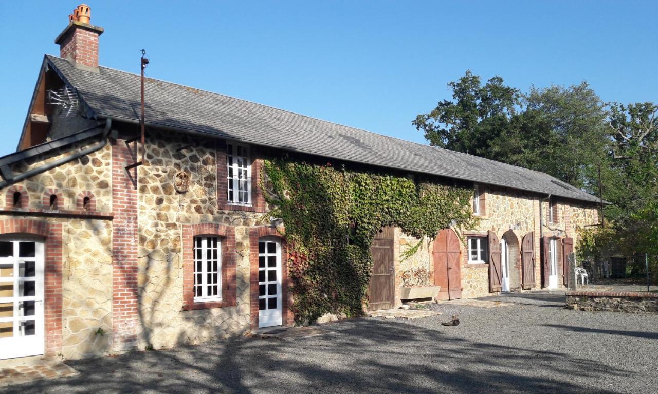 Le Petit Lustucru Villa Saint-Martin-des-Champs  Exterior photo
